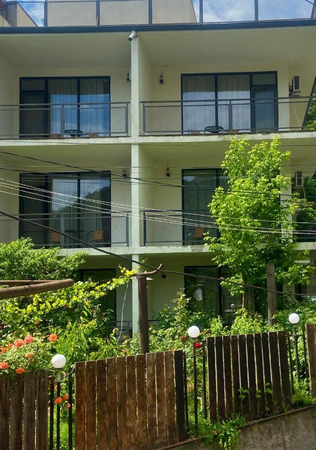 Borjomi Central Hotel ภายนอก รูปภาพ