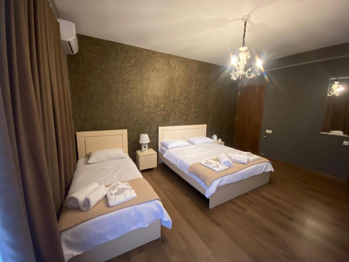 Borjomi Central Hotel ภายนอก รูปภาพ